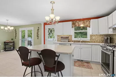 101 Deer Run, Southington, CT 06479 - Photo 5