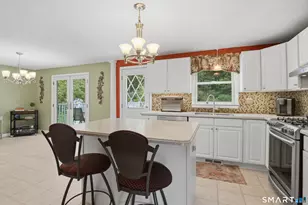 101 Deer Run, Southington, CT 06479 - Photo 5
