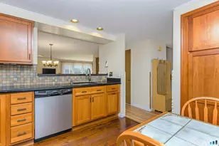 21 Wynwood Dr, Cromwell, CT 06416 - Photo 11