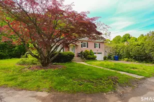 24 Sunfield Cir, Waterbury, CT 06708 - Photo 3