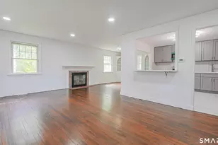 24 Sunfield Cir, Waterbury, CT 06708 - Photo 5