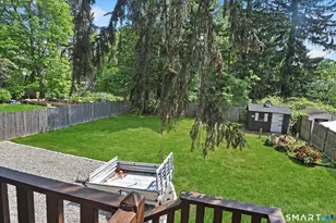 28 Garfield Rd, West Hartford, CT 06107 - Photo 3