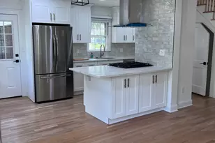 28 Garfield Rd, West Hartford, CT 06107 - Photo 7