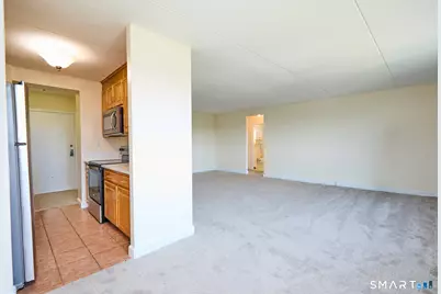 120 Huntington Turnpike #905, Bridgeport, CT 06610 - Photo 17