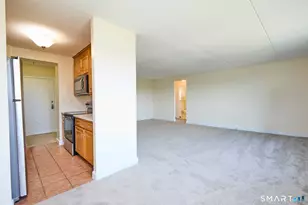 120 Huntington Turnpike, Bridgeport, CT 06610 - Photo 17
