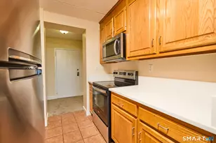 120 Huntington Turnpike, Bridgeport, CT 06610 - Photo 15