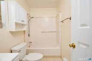 120 Huntington Turnpike, Bridgeport, CT 06610 - Photo 19