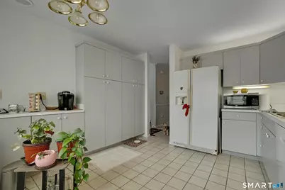12 Boulevard Drive #24-145, Danbury, CT 06810 - Photo 7