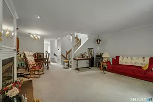 12 Blvd Dr, Danbury, CT 06810 - Photo 5