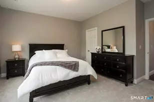 35 Ringgold St, West Hartford, CT 06119 - Photo 15