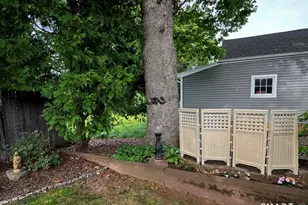 235 Summit St, Manchester, CT 06042 - Photo 39
