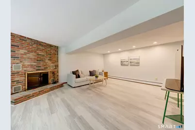 100 Heritage Drive, Glastonbury, CT 06033 - Photo 23
