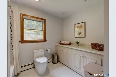 100 Heritage Drive, Glastonbury, CT 06033 - Photo 21