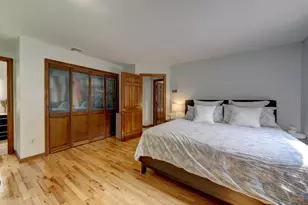 100 Heritage Dr, Glastonbury, CT 06033 - Photo 15