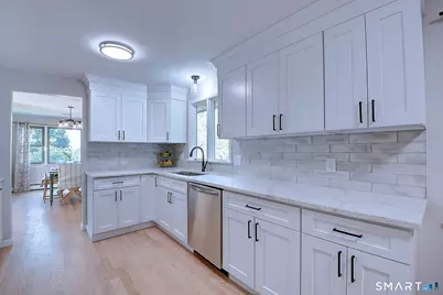 11 Mara Trail, South Windsor, CT 06074 - Photo 3