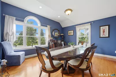 387 Stillwater Avenue, Stamford, CT 06902 - Photo 7
