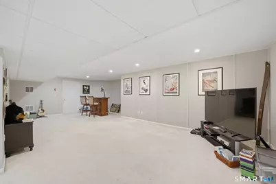 387 Stillwater Avenue, Stamford, CT 06902 - Photo 25