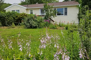 6 Colonial Dr, Prospect, CT 06712 - Photo 1