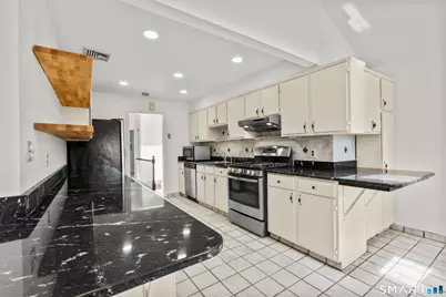 28 Gregory Road, Greenwich, CT 06807 - Photo 5