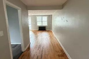 22 St James St, Manchester, CT 06040 - Photo 5