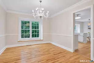 2 Sutherland Dr, Newtown, CT 06482 - Photo 11