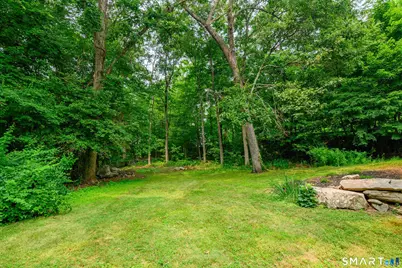 2 Sutherland Drive, Newtown, CT 06482 - Photo 11