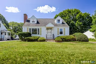 41 Stillson Pl, Fairfield, CT 06824 - Photo 3