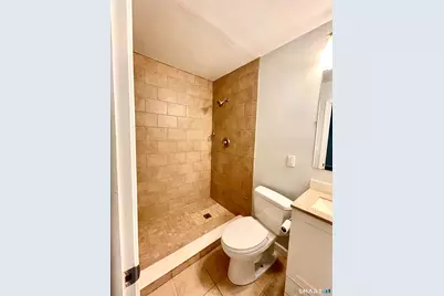 35 Woodmont Road, West Hartford, CT 06117 - Photo 17