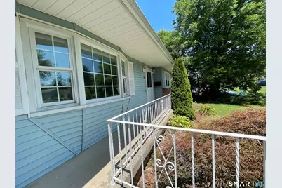 35 Woodmont Road, West Hartford, CT 06117 - Photo 3