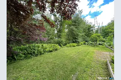35 Woodmont Road, West Hartford, CT 06117 - Photo 29