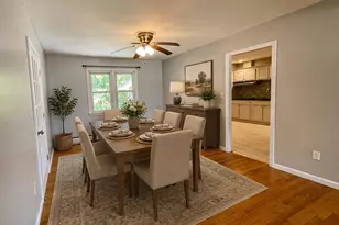 35 Woodmont Rd, West Hartford, CT 06117 - Photo 7