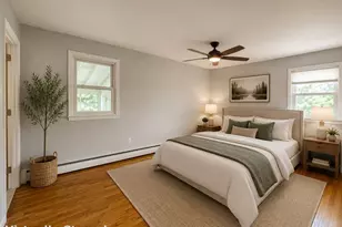 35 Woodmont Rd, West Hartford, CT 06117 - Photo 15