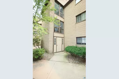 38 North Main Street #21, West Hartford, CT 06107 - Photo 3