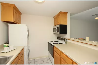 38 North Main Street #21, West Hartford, CT 06107 - Photo 9