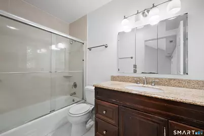 3 Valley View Road #39, Norwalk, CT 06851 - Photo 9