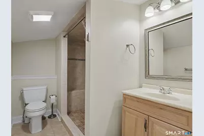 121 Parry Road, Stamford, CT 06907 - Photo 31