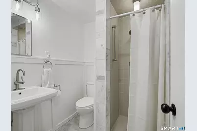 121 Parry Road, Stamford, CT 06907 - Photo 23
