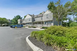 53 Manorwood Dr, Branford, CT 06405 - Photo 25