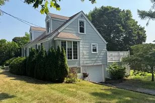 35 Flyers Dr, Norwich, CT 06360 - Photo 3