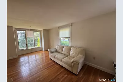 35 Flyers Drive, Norwich, CT 06360 - Photo 5