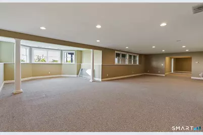 135 Cedarwood Lane, Newington, CT 06111 - Photo 35