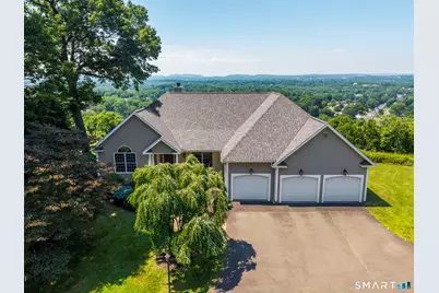 135 Cedarwood Lane, Newington, CT 06111 - Photo 1