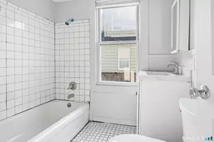 695 Beechwood Ave, Bridgeport, CT 06605 - Photo 17