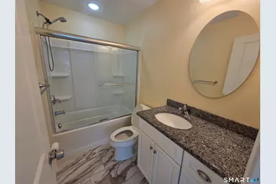10 Oak Meadows Drive #10, Brookfield, CT 06804 - Photo 11