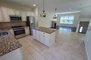 10 Oak Meadows Dr, Brookfield, CT 06804 - Photo 1