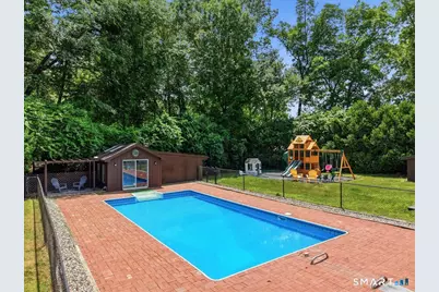 62-66 Fairview Avenue, Griswold, CT 06351 - Photo 5