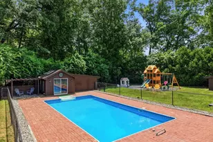 62-66 Fairview Ave, Griswold, CT 06351 - Photo 5