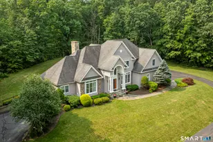 385 2nd Hill Falls Ln, Bridgewater, CT 06752 - Photo 3