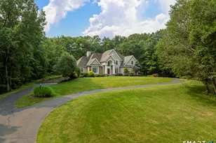385 2nd Hill Falls Ln, Bridgewater, CT 06752 - Photo 1