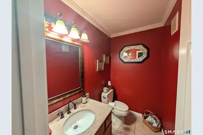 32 Shari Drive, Seymour, CT 06483 - Photo 11